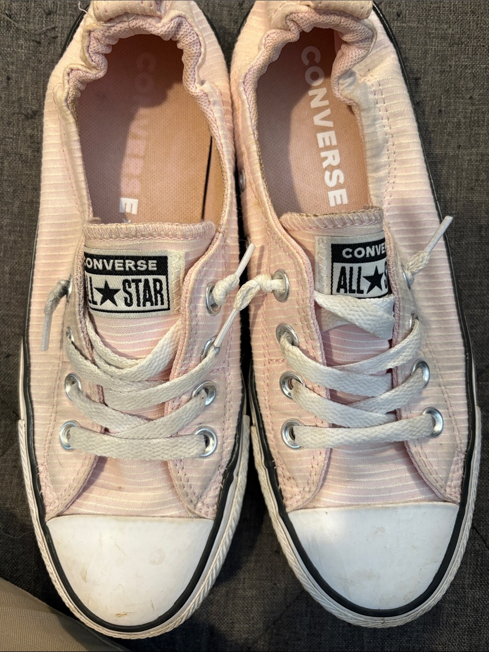 Pink slip on Converse - Picture 9 of 11